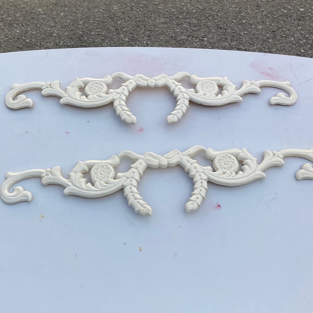Ornate Floral  Wood Appliqué Pair in White - Decorative Wall Trim
